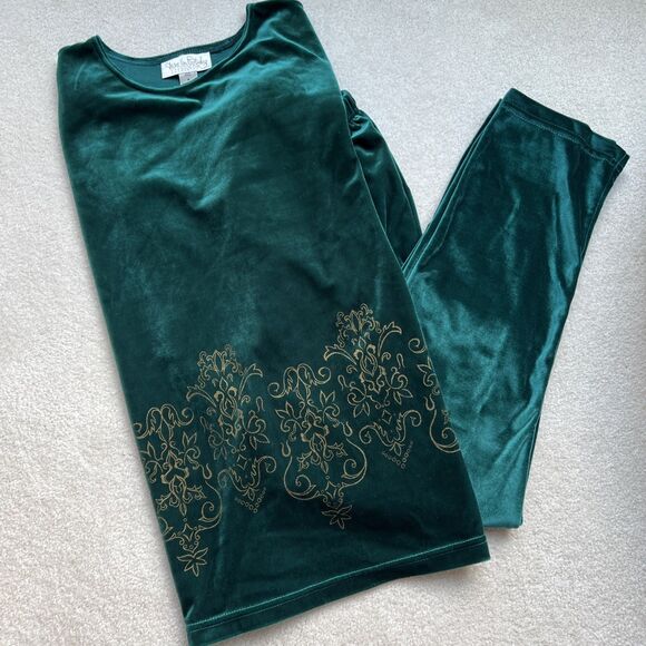 VTG Diane Von Furstenberg top Pants Activewear Set The Color Authority M Velvet - Picture 1 of 12